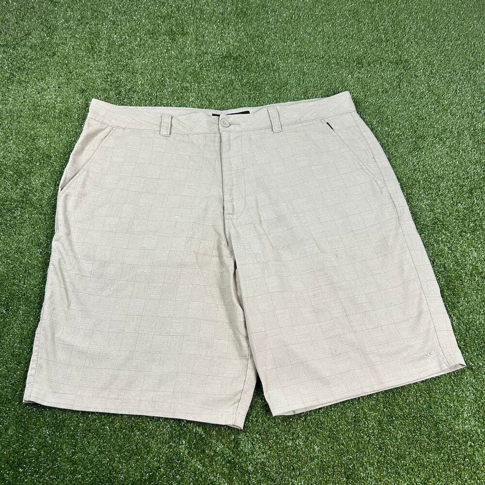 O-neill Men's Cream and Tan Shorts